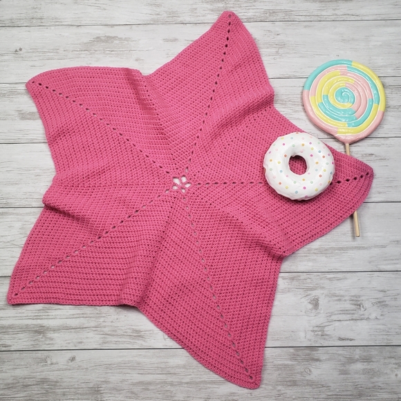 Baby Blanket Star Baby Girl Newborn Hand Crafted Crochet Heirloom Adorable - Picture 1 of 8